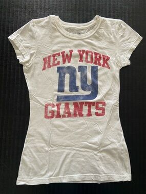 White New York Giants Graphic Tee - Women's Short Sleeve